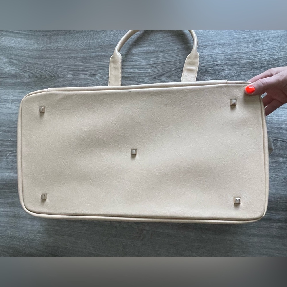 Beis Weekender bag in Beige - Picture 12 of 12